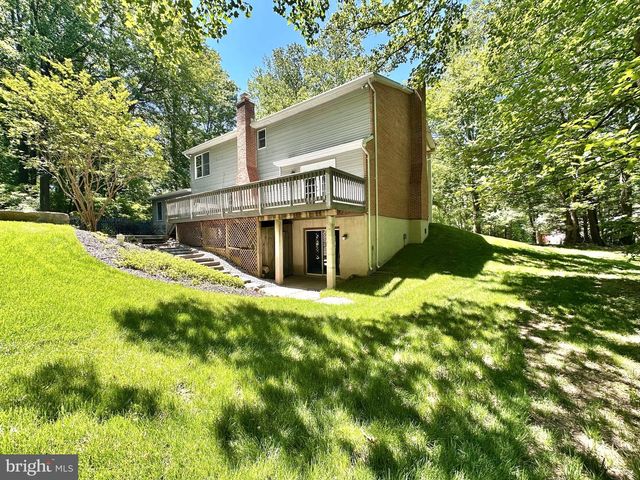 13 CONSTANTINE DR, Phoenix, MD 21131