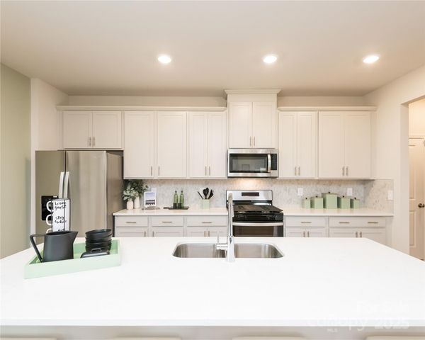 7227 Yardley Street, Gastonia, NC 28056