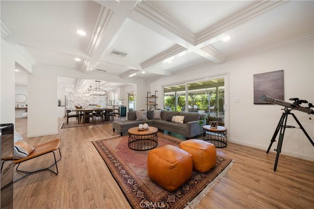 5748 Larryan Drive, Woodland Hills, CA 91367