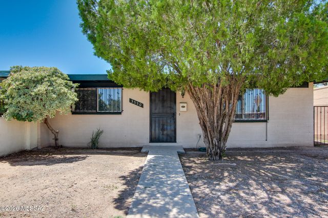 3550 E 32nd Street, Tucson, AZ 85713