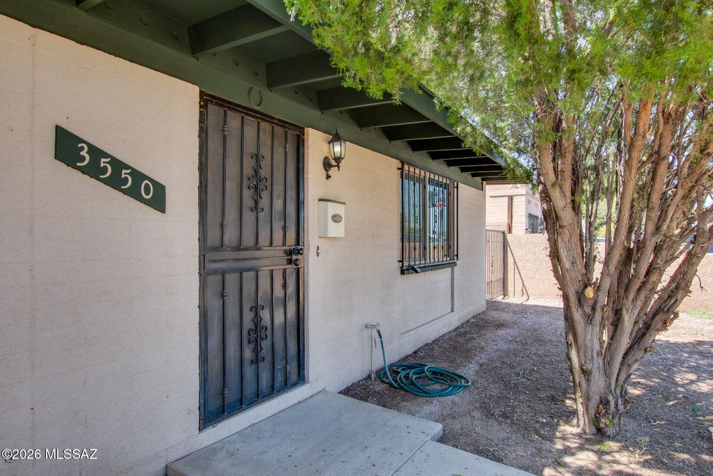 3550 E 32nd Street, Tucson, AZ 85713