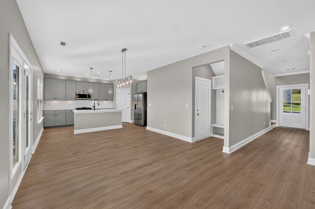 311 Cedar Glade Ct, Lebanon, TN 37090
