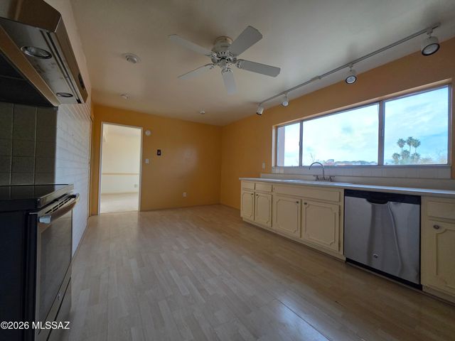 6120 E 5th St Unit A116, Tucson, AZ 85711