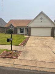 4798 Encore Parkway, Walls, MS 38680