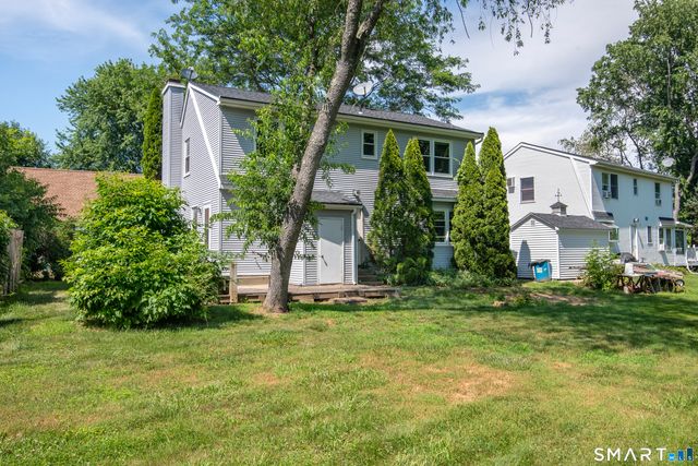 40 Kingsbury Lane, Glastonbury, CT 06033