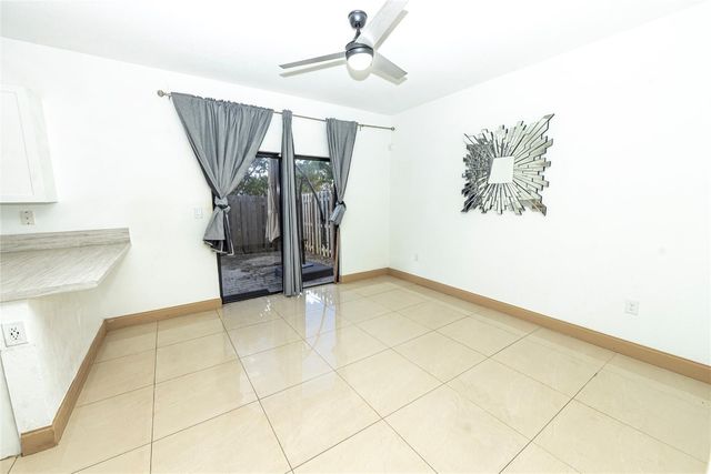 20920 NE 8th Avenue, Miami, FL 33179