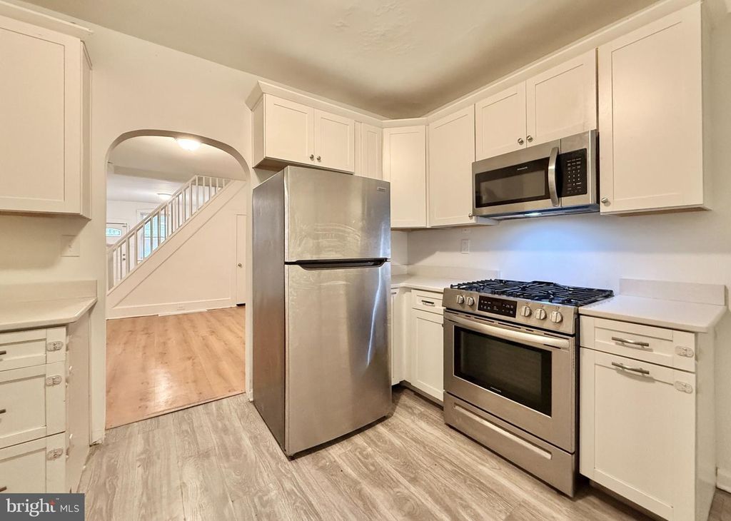 310 WATER ST, GLOUCESTER CITY, NJ 08030 — photo 4