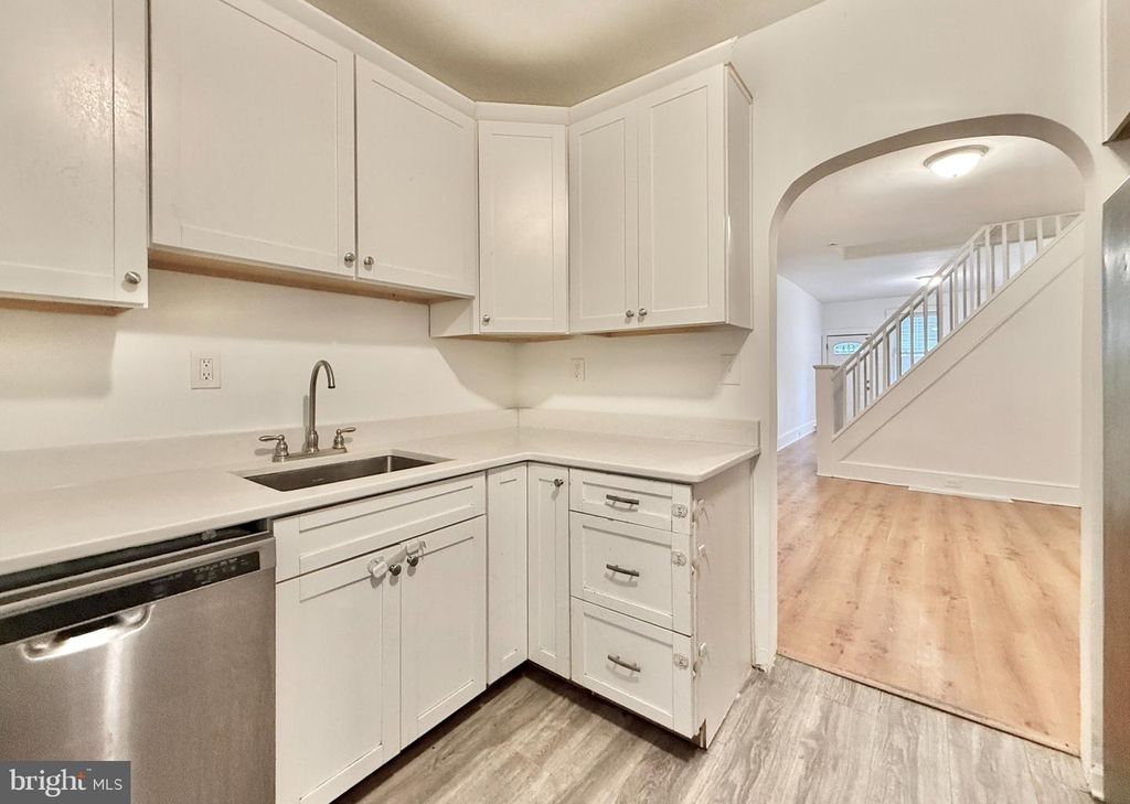 310 WATER ST, GLOUCESTER CITY, NJ 08030 — photo 5