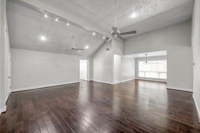 2007 Havenhouse Drive, Spring, TX 77386