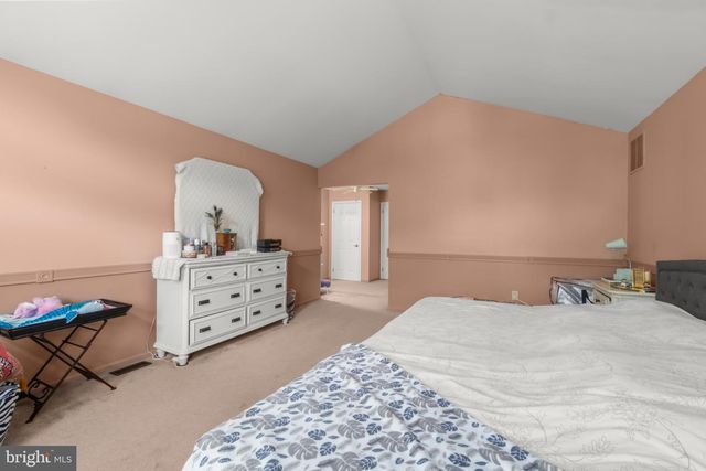 2 CORKERY LN, Medford, NJ 08055