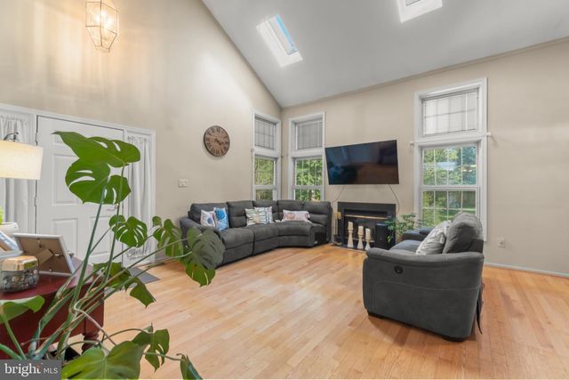 2 CORKERY LN, Medford, NJ 08055