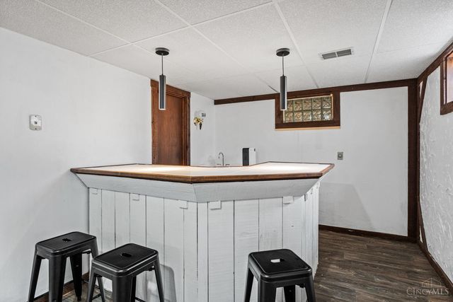 9377 Dundee Dr, West Chester, OH 45069