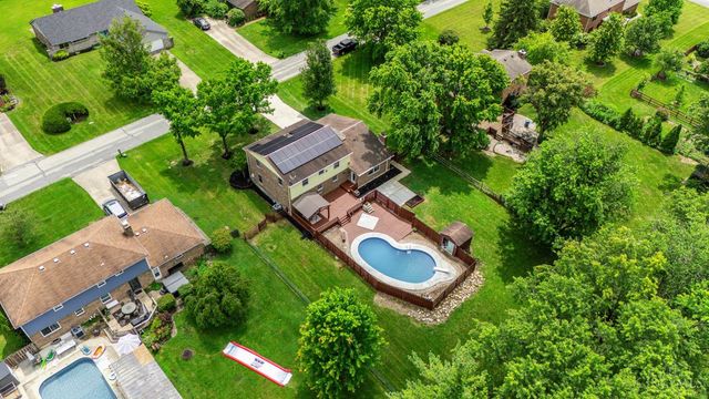9377 Dundee Dr, West Chester, OH 45069