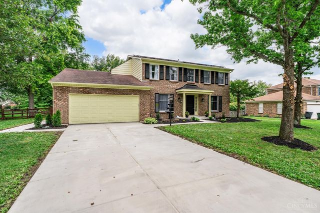 9377 Dundee Dr, West Chester, OH 45069