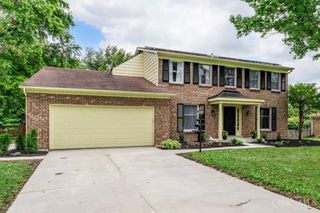 9377 Dundee Dr, West Chester, OH 45069