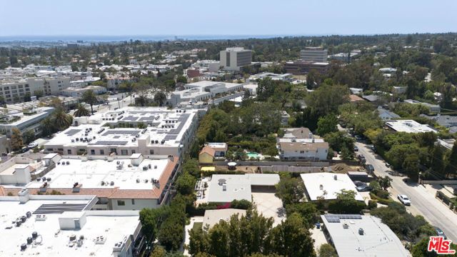 11770 Chenault Street, Los Angeles, CA 90049