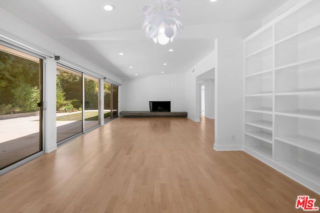 11770 Chenault Street, Los Angeles, CA 90049