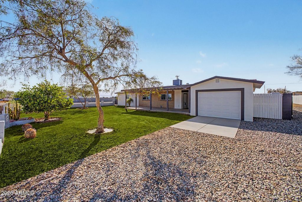 32234 N CENTER Street, Wittmann, AZ 85361 — photo 3