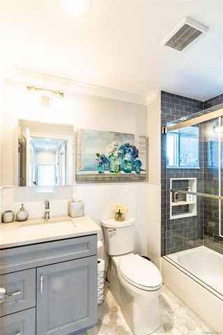 19 Pershing Avenue, Babylon, NY 11702