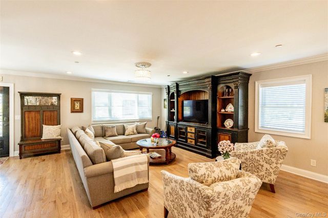 19 Pershing Avenue, Babylon, NY 11702