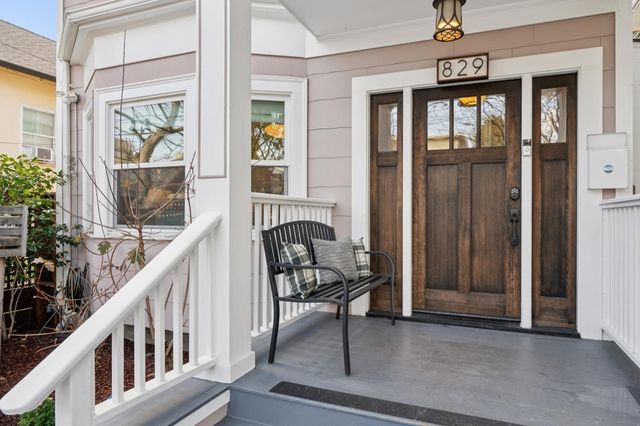 829 829 51st St, Oakland, CA 94608