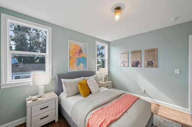 829 829 51st St, Oakland, CA 94608