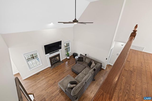 214 TOMS RD, Barboursville, VA 22923