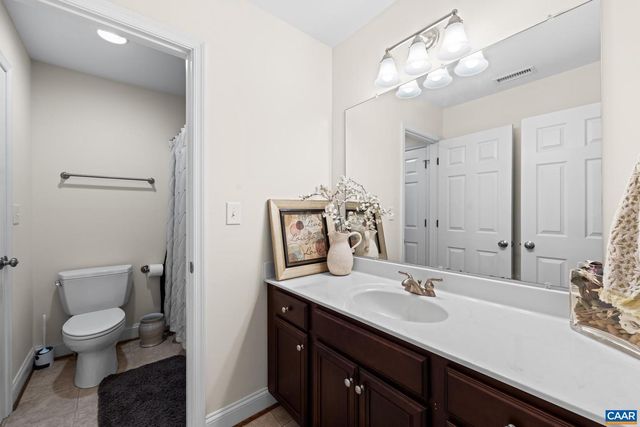 214 TOMS RD, Barboursville, VA 22923