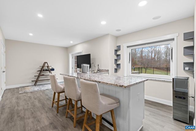 214 TOMS RD, Barboursville, VA 22923