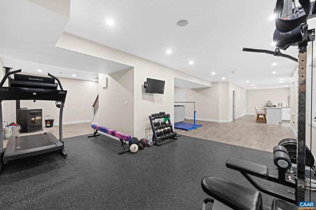 214 TOMS RD, Barboursville, VA 22923