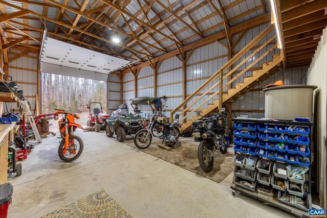 214 TOMS RD, Barboursville, VA 22923