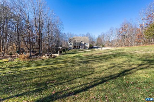 214 TOMS RD, Barboursville, VA 22923