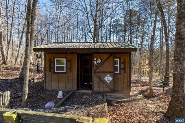 214 TOMS RD, Barboursville, VA 22923