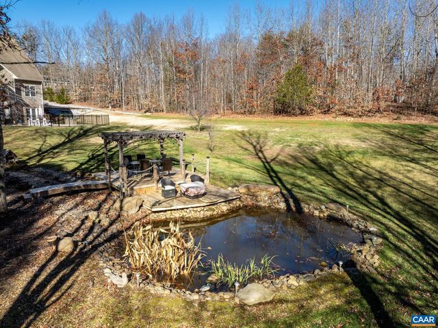 214 TOMS RD, Barboursville, VA 22923