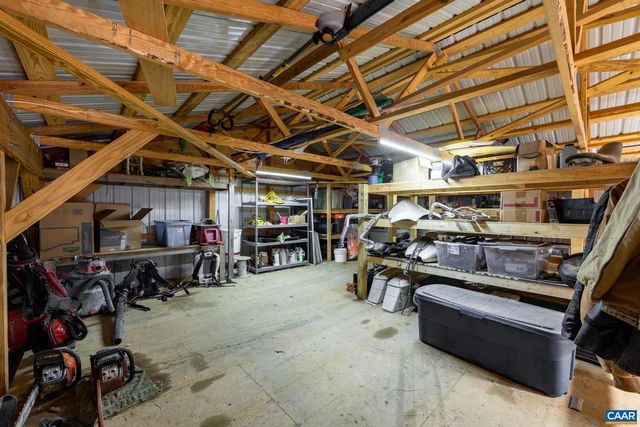 214 TOMS RD, Barboursville, VA 22923