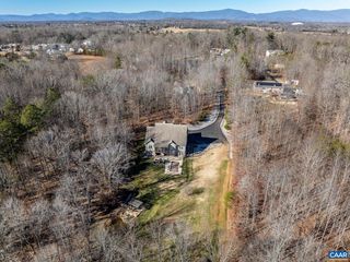 214 TOMS RD, Barboursville, VA 22923