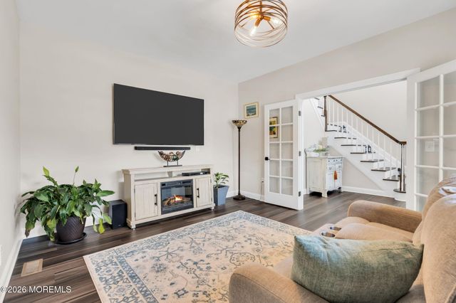 32 Tasha Lane, Howell, NJ 07731