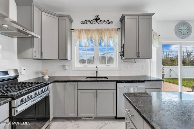 32 Tasha Lane, Howell, NJ 07731