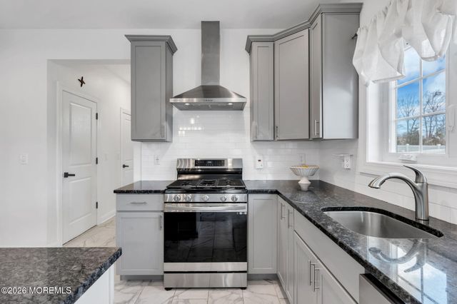 32 Tasha Lane, Howell, NJ 07731