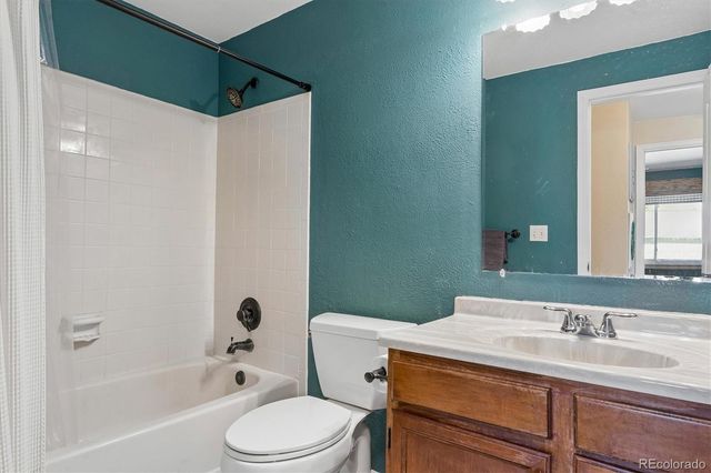 5997 S Pierson Street, Littleton, CO 80127