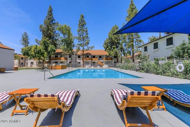 4620 W MCDOWELL Road ST, Phoenix, AZ 85035