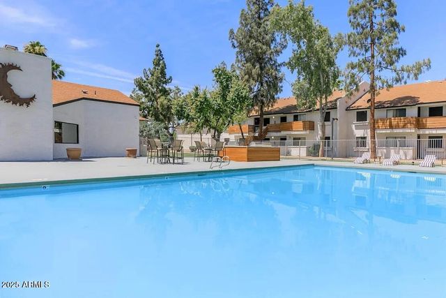 4620 W MCDOWELL Road ST, Phoenix, AZ 85035