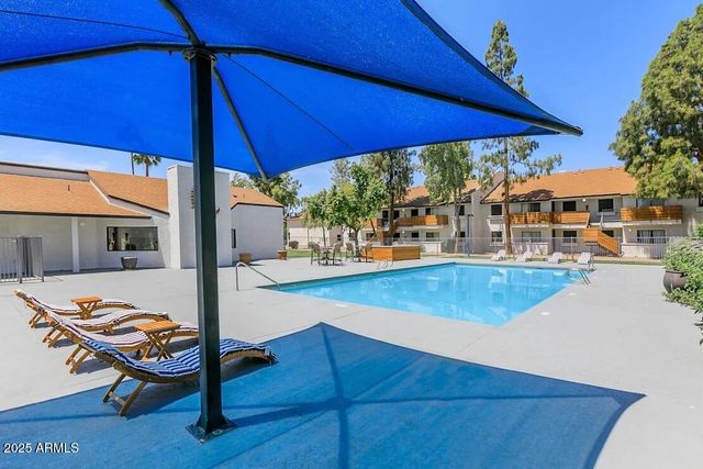 4620 W MCDOWELL Road ST, Phoenix, AZ 85035