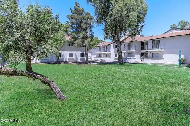 4620 W MCDOWELL Road ST, Phoenix, AZ 85035