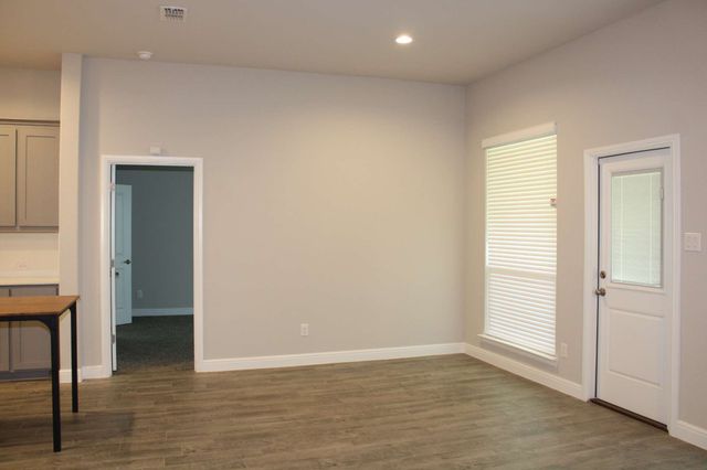 2510 Clayton Street, Glenn Heights, TX 75154