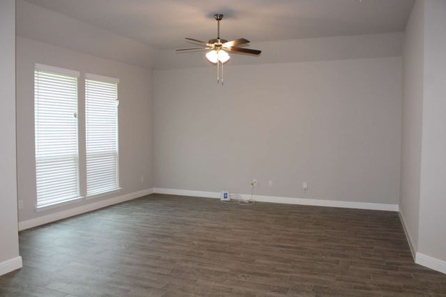 2510 Clayton Street, Glenn Heights, TX 75154