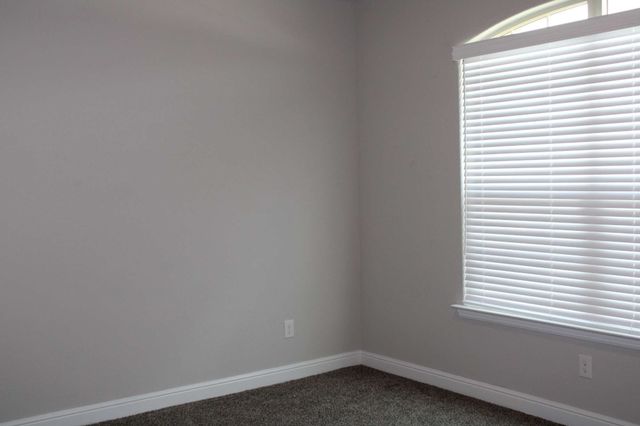 2510 Clayton Street, Glenn Heights, TX 75154