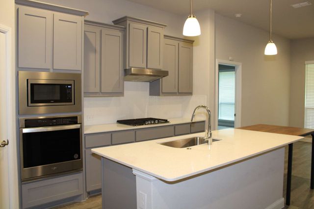 2510 Clayton Street, Glenn Heights, TX 75154