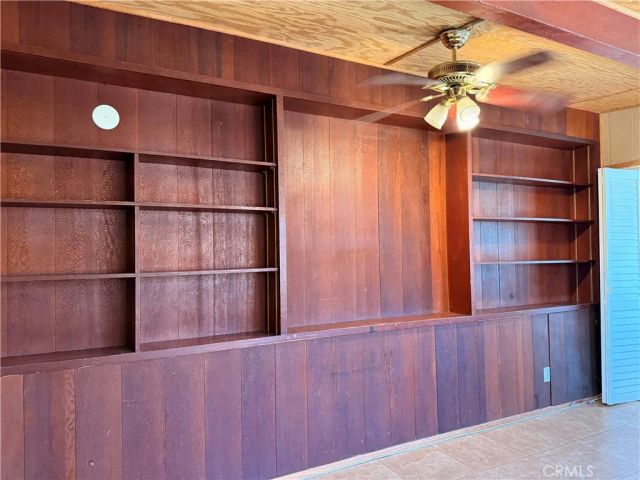 837 W Hollyvale, Glendora, CA 91740