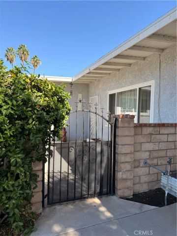 837 W Hollyvale, Glendora, CA 91740